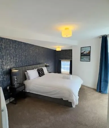 Cosy 2 Bed In The Heart Of Leeds *