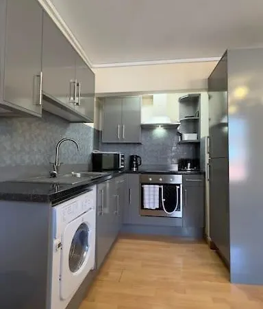 Cosy 2 Bed In The Heart Of Leeds