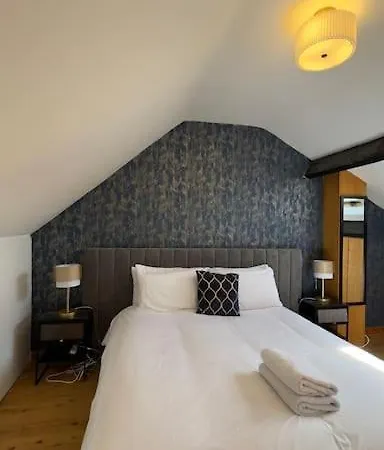 شقة Cosy 2 Bed In The Heart Of Leeds *