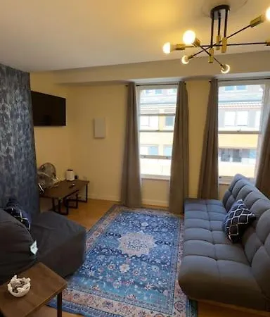 Cosy 2 Bed In The Heart Of Leeds ليدز